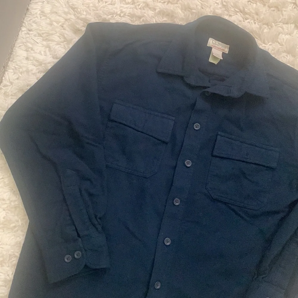 L.L. Bean Navy Blue Chamois Button Down Shirt